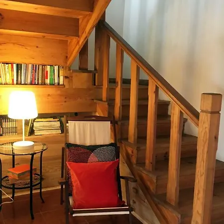 펜션 Casal Dos Melros *