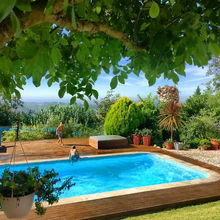 펜션 Casal Dos Melros